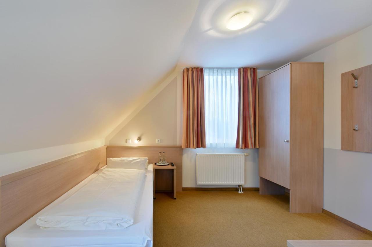 Meinhotel Amburgo Esterno foto